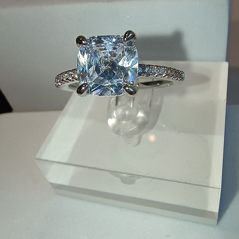 Womens Silver-Plated Brass Ring With Cubic Zirconia For Engagement & Anniversary